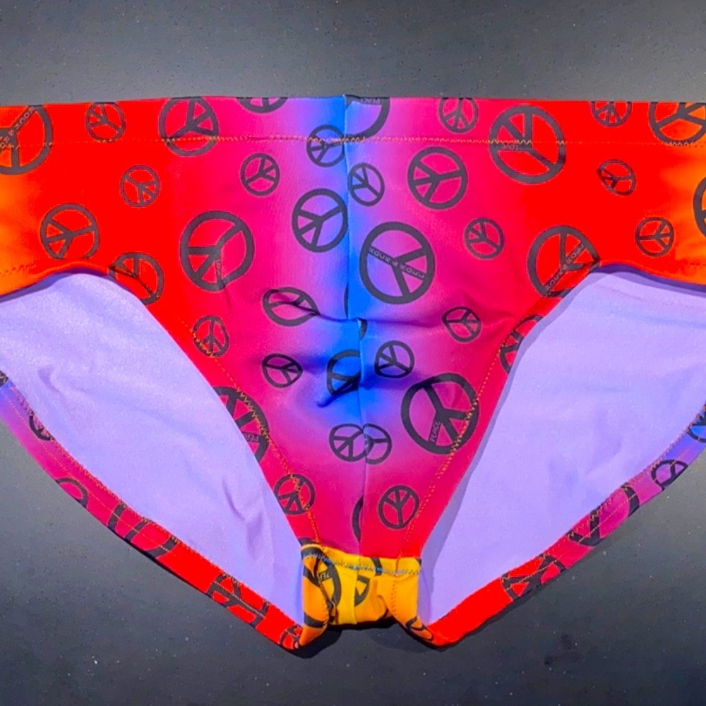 Men’s “peace” swim brief XL